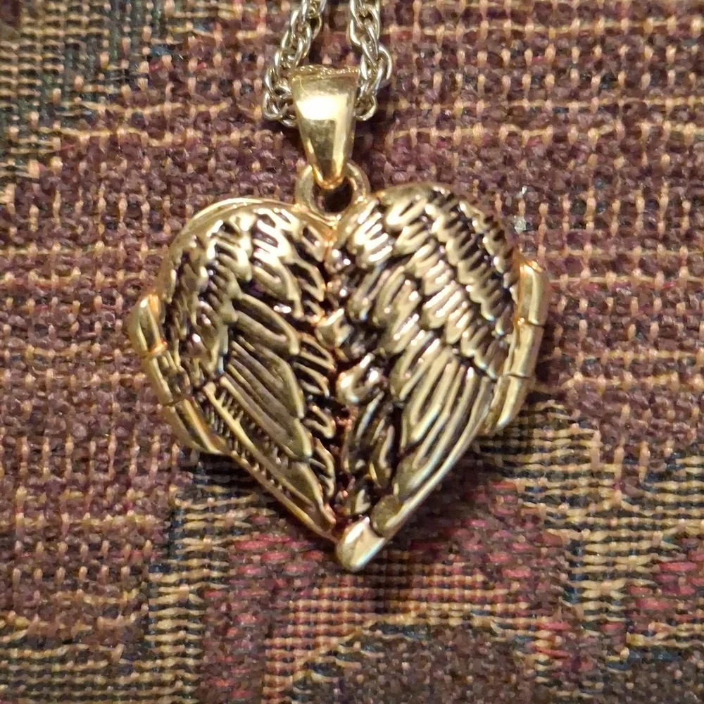 Gold Angel Wing Heart Pendant Necklace